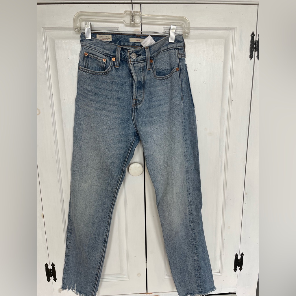 Levi’s- Worn Once!